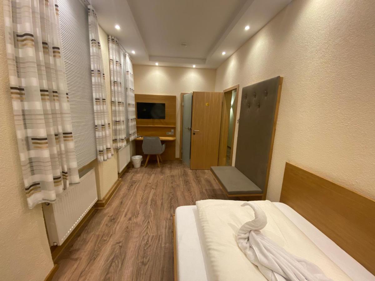 Gasthause Zur Krone Hotel Leimen  Exterior foto