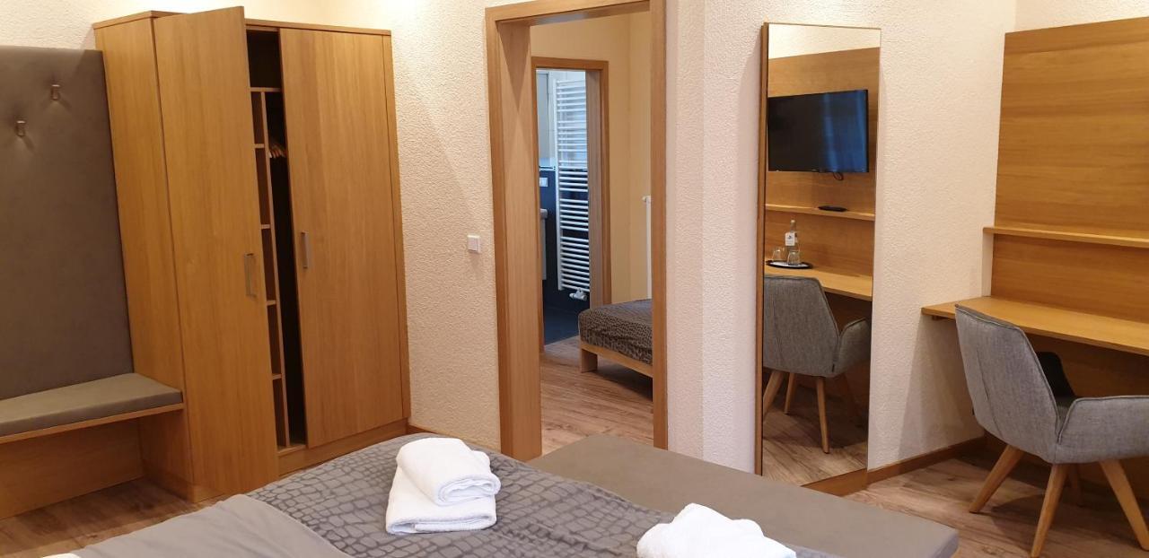 Gasthause Zur Krone Hotel Leimen  Exterior foto
