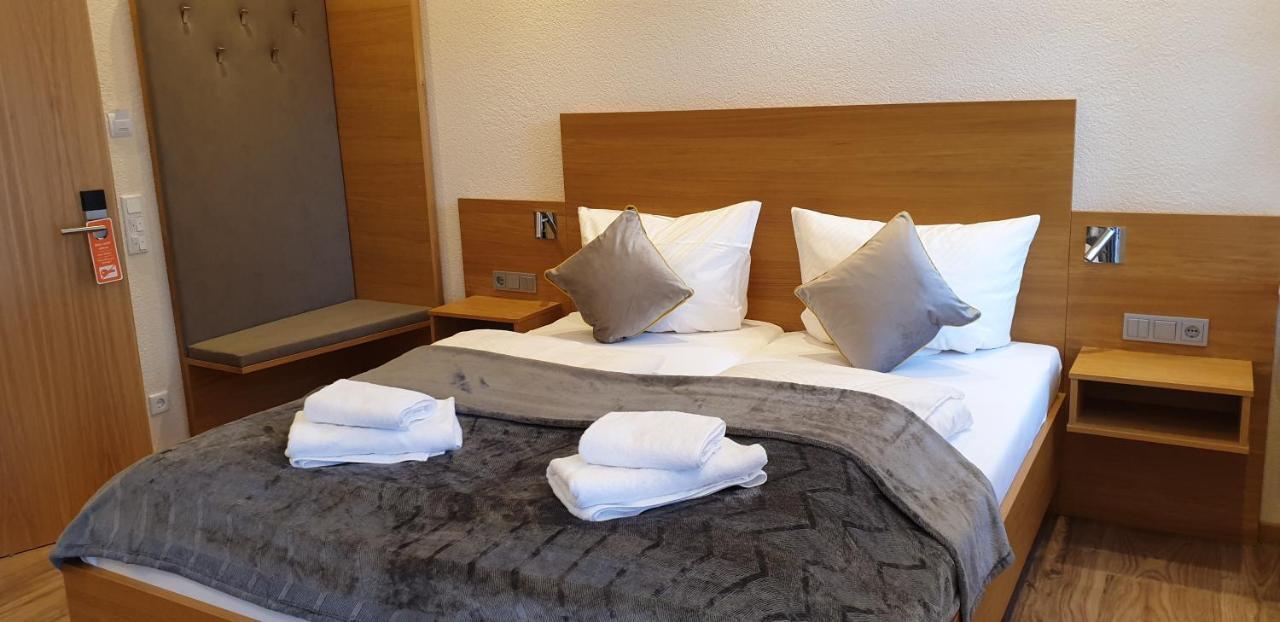 Gasthause Zur Krone Hotel Leimen  Exterior foto