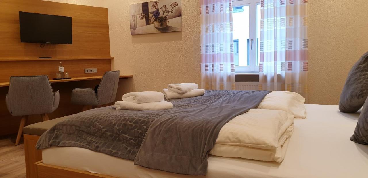 Gasthause Zur Krone Hotel Leimen  Exterior foto